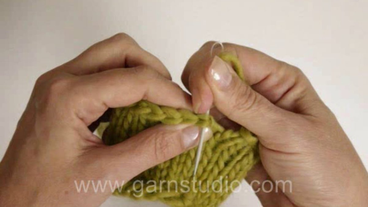How to fix a jog when casting off your circular knitting