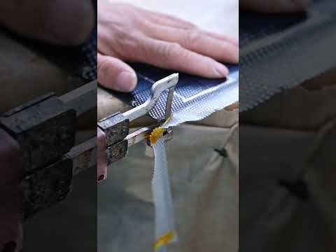 Small Solar Panel Frame Repair: Remove Excess Details & Optimize Your Panel!
