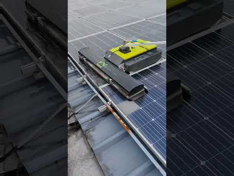 cleaning process of solar panels