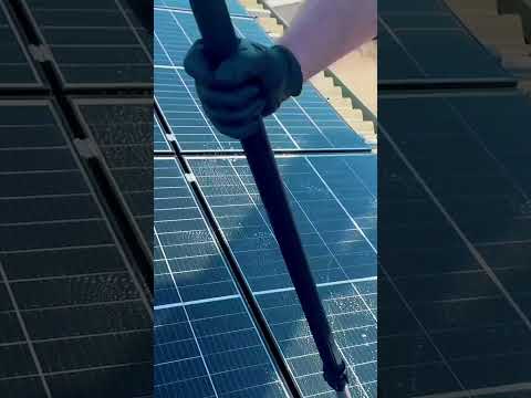 Mr Yummy is solar panel cleaning this week. #mryummy #masterdetailer # agriculturalvaleting