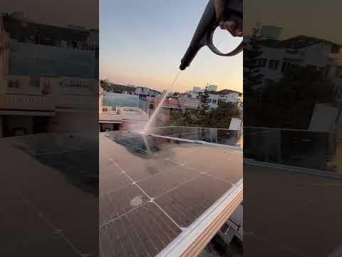 solar panal cleanig work #solarenergy #solargeneration #renewableresources #solarsystem #gogreen