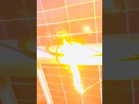 Solar panels ky MC4 lose hony ki vaja sy sparking honey ki vaja sy aagg lag gai#foryou