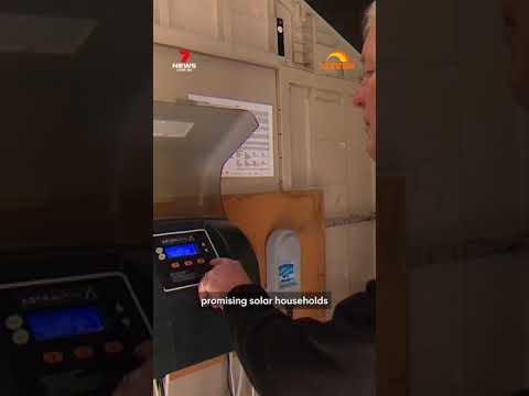 Albo promises savings of $1100 per year for homes with solar panels | 7NEWS