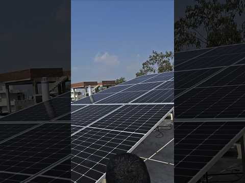 SOLAR PANEL CLEANING , HOW TO CLEAN SOLAR PANEL || @epinfo395 ||#solarrepair #solar #solarplant