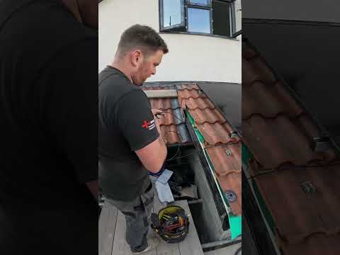 What if your roof paid you? Watch this solar glow-up and see how sunshine turns into savings!💸