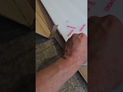 i got my first solar panel! mobile solar car battery #solarcharger #solarlife #solarrechargeable