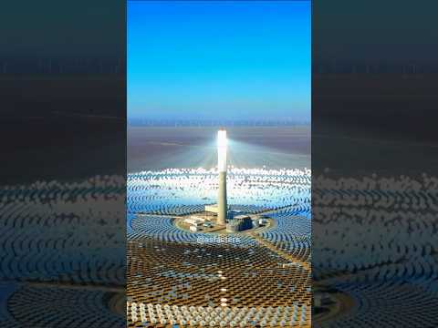 How China Uses Solar Robots to Keep the Desert Solar Farms Clean #shorts