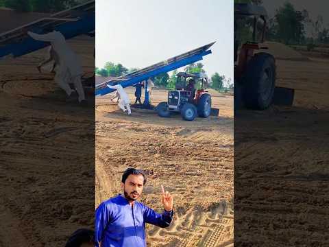 Tractor running on solar panels 🤔 | #short #ytshort #shortvideo
