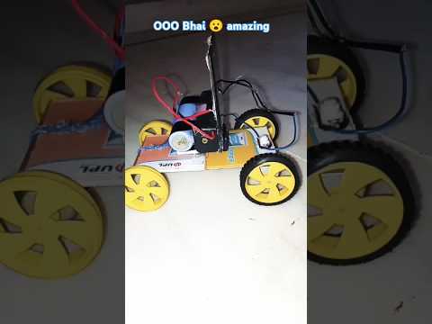 Battery. solar panel DC motor wheels को मिलाकर एक बनाई Amazing car