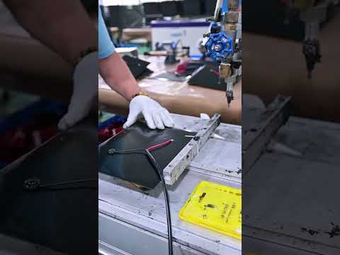 Glue Application Practice – When Your Solar Panel Gets a Spa Treatment 💅😆