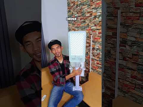 Lampu Jalan Solar Panel Anti Tagihan PLN #lampujalan #lampujalantenagasurya #lampujalansolarpanel