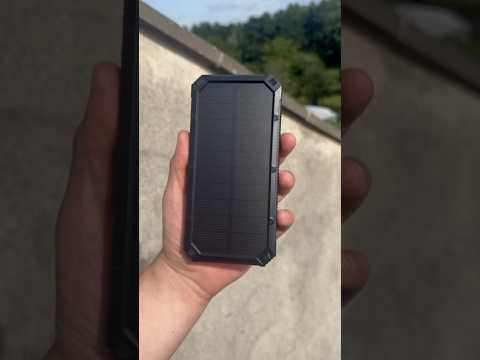Batterie externe solaire dispos sur mon Tiktok Shop ☀️ #batterie #solaire #telephone #shorts￼