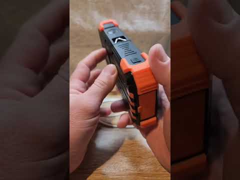 Examining Build Quality of Rugged Solar Power Bank#solarPowerBank #ruggedTech