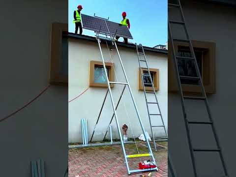 Genius DIY Lift Easily Hoists Solar Panels to the Roof! | Smart Invention for Solar Installation 🚀☀