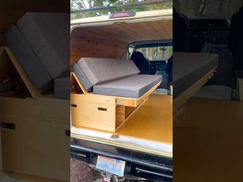 Couch โก๏ธ Bed – For your camper van! ๐ฎ Meet the Frontier Futon DIY kit from Camp N Car ๐๐ป