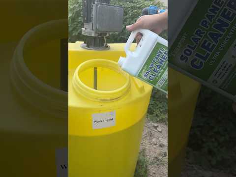 Are you still using a hose to wash your solar panels? #solarpower #solarcleaning #freehand