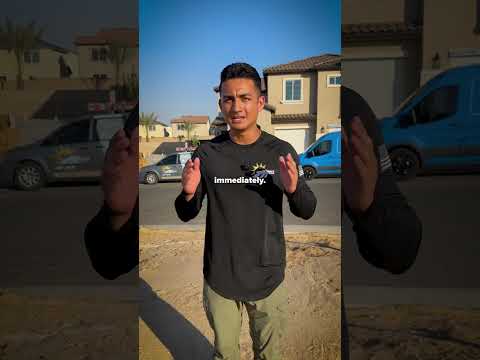 How to FIX Pigoens Under your Solar Panels & Why it’s SOO Bad for your Home 🚨