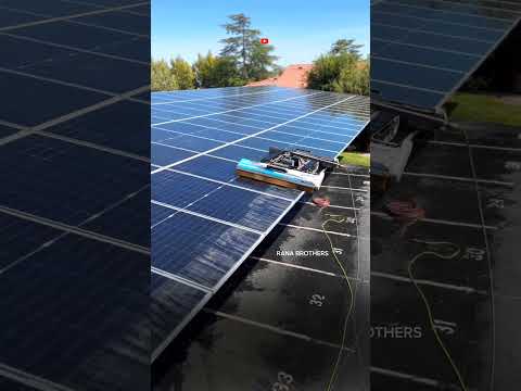 Automatic solar panel cleaning machine ✅ #solarpanelcleaning #solarcleaning