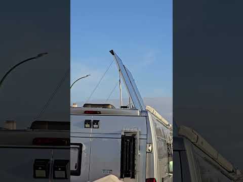 Panneaux solaires amovibles sur le toit #familyross