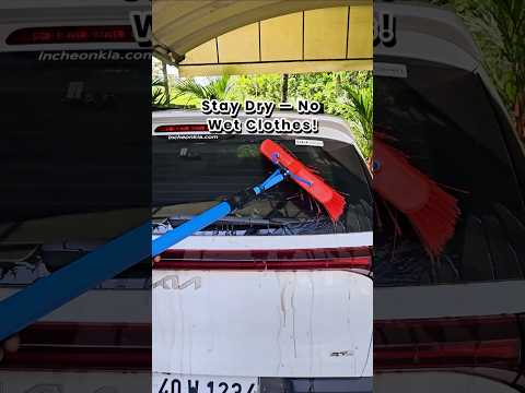 No More Wet Clothes! One Smart Brush Cleans Everything