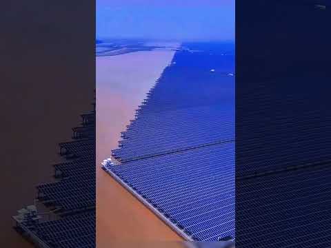 “China designs floating Solar Panels for the ocean” |