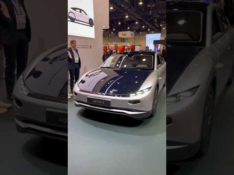 WHY NO SOLAR PANEL ON ELECTRIC CAR COMPANY ? @justinsahanishorts #electriccar #solarpower