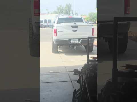 mobile solar power bank with inverter