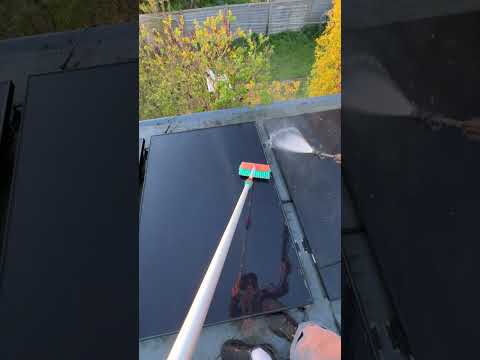 PLUG IN SOLAR THANKS ALDl!