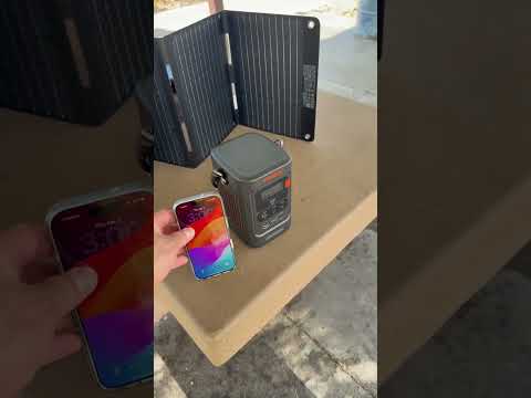 Jaxkery 240d with solar panel #solarpower #solargenerators #jackery #powerstation