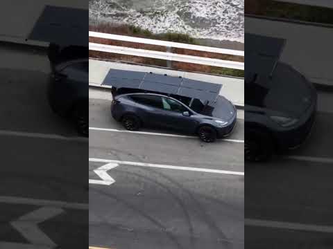 This car extends solar panels when it stops… free charging?! #electricvehicle #solarpower