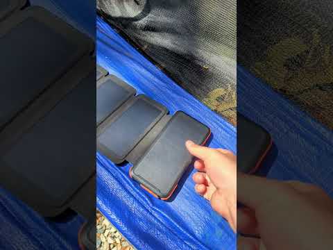 A solar panel powerbank is something everyone should have!😳 #solarpowerbank #solarpanelpowerbank